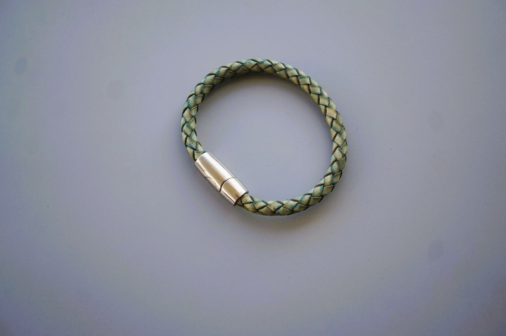 https://i.ebayimg.com/00/s/MTA2M1gxNjAw/z/m2cAAeSwbQhpczqV/$_57.JPG
