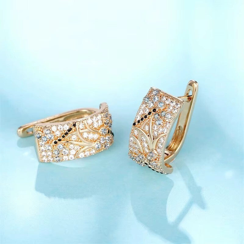 Luxus Damen Creole Ohrringe Zirkonia Kristalle Design 18K vergoldet Hochzeits1