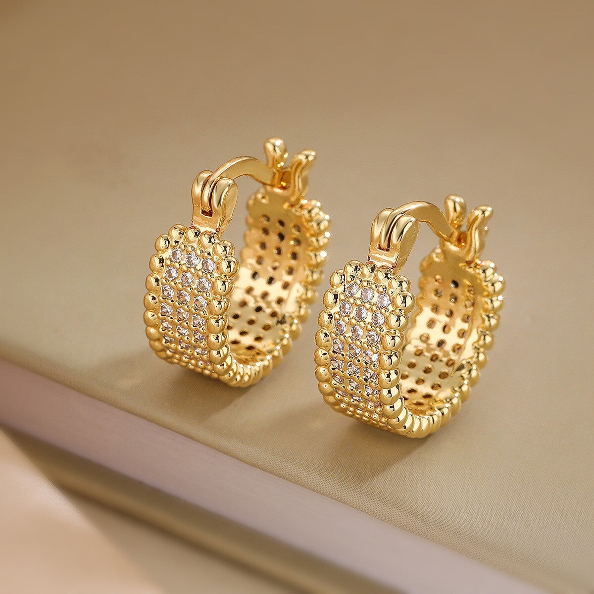 Luxus Damen Ohrringe Creole 18K Gold Echtgold galvanisieren Zirkonia exquisit1