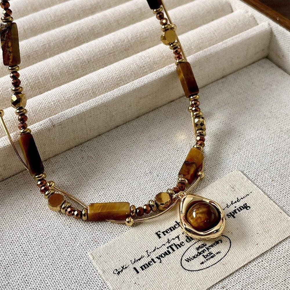 Zweireihige Perlenkette mit Tigerauge Anhänger, elegante vergoldete Edelstahlhal10