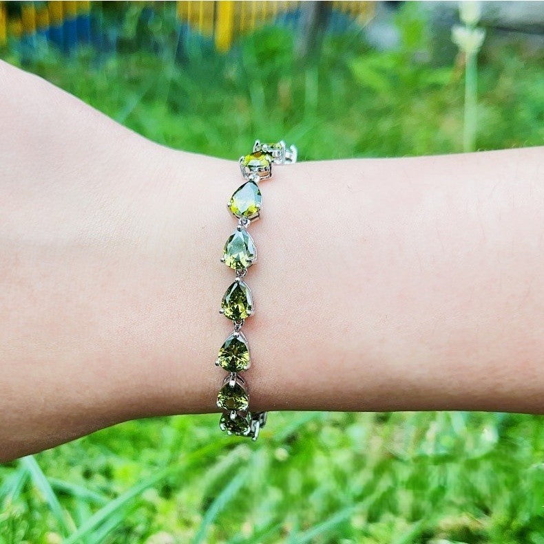 Damen Armband Olivgrünes Zirkonarmband AAATropfenzirkonIntarsienNischendesign2