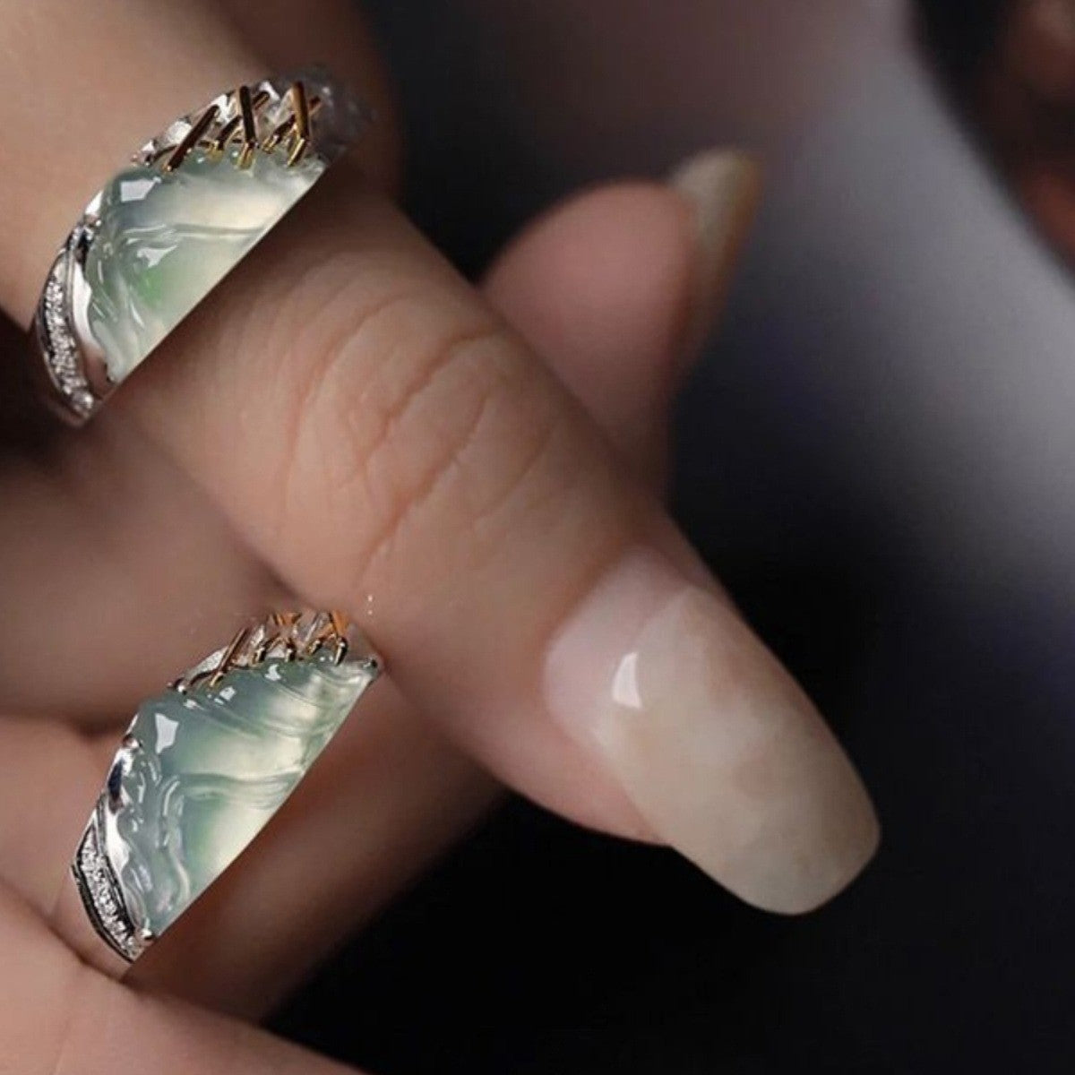 Damen Ring „Ewige Liebe“ von Zhenyuan ist ein einzigartiges und exquisites Schmu3