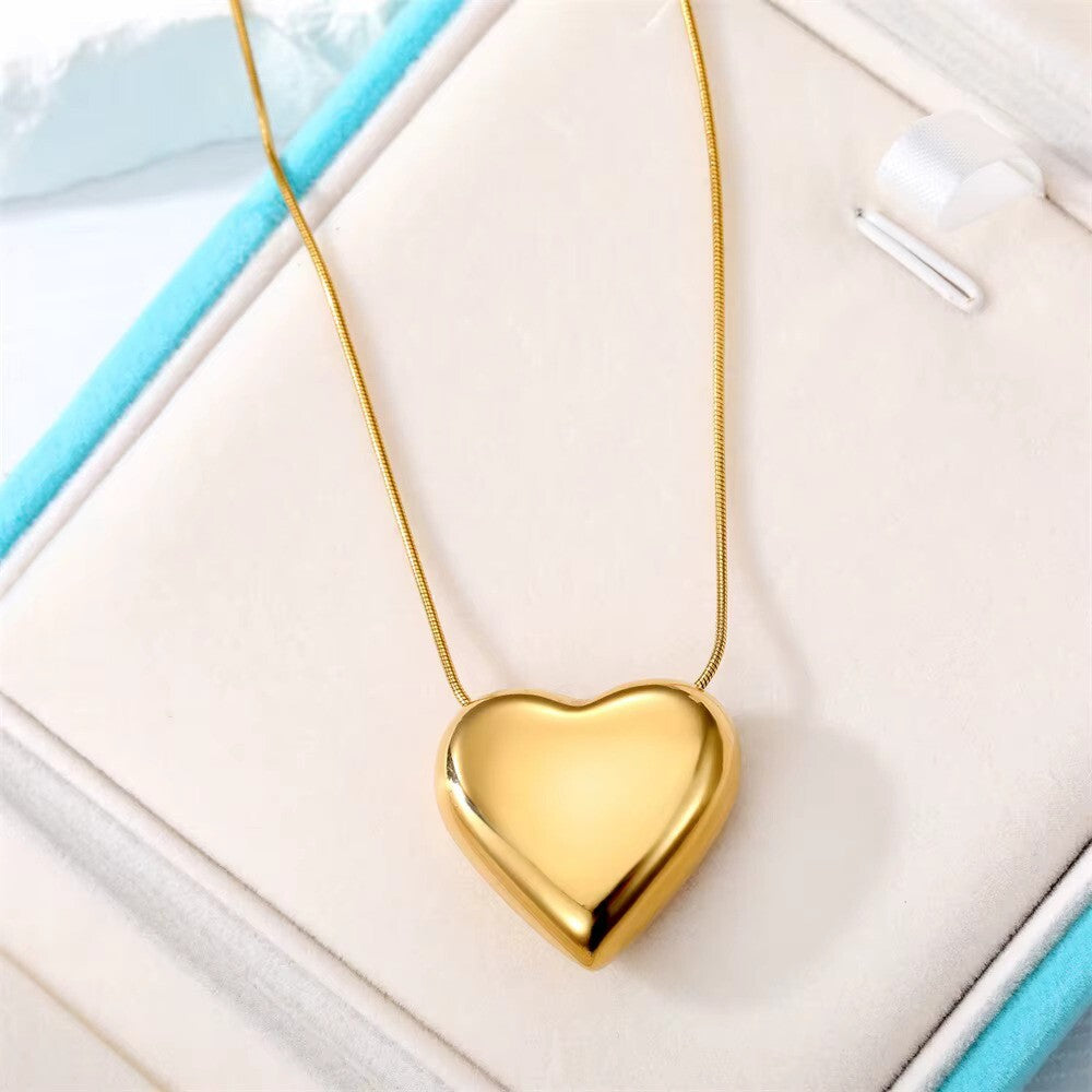 Herz Anhänger Edle Halskette Edelstahl Gelbgold Herzkette Damen Geschenk4