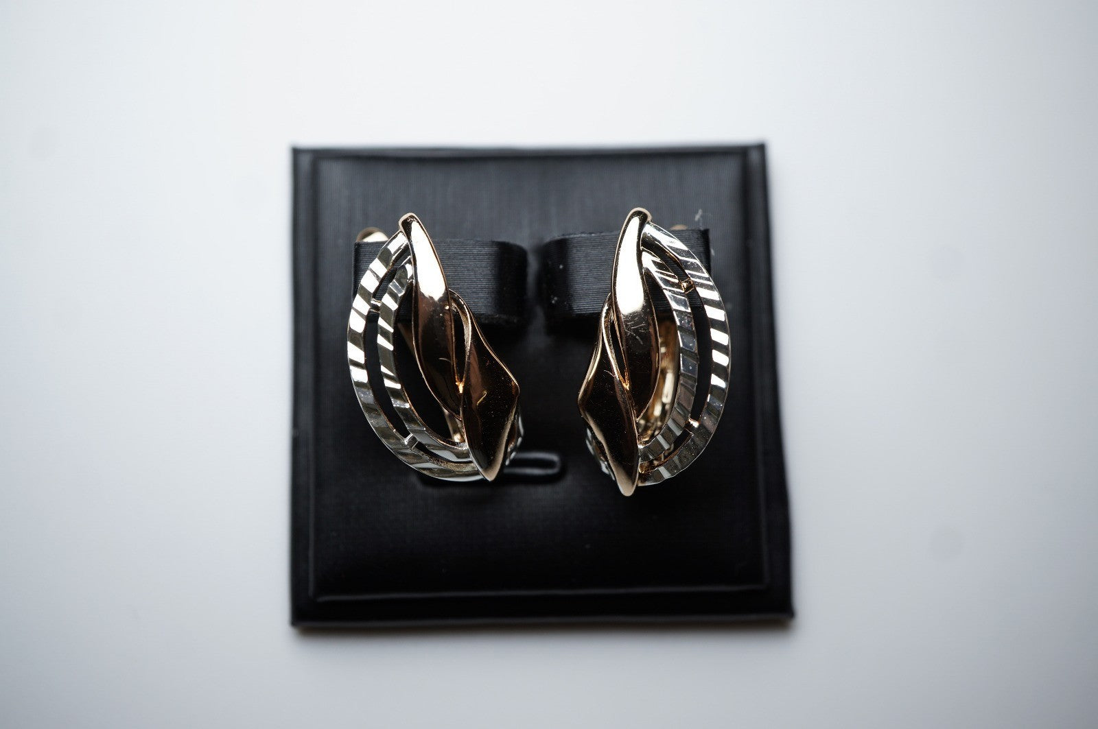 Damen Zweifarbige Ohrringein 585 Roségold ineinandergreifenden Bändern ,Schmuck14