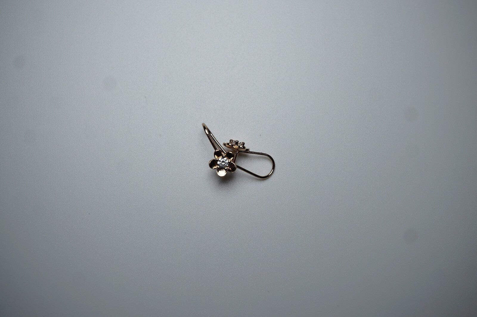 Zierliche Blumen Ohrringe für Mädchen und Frauen14K Rose7