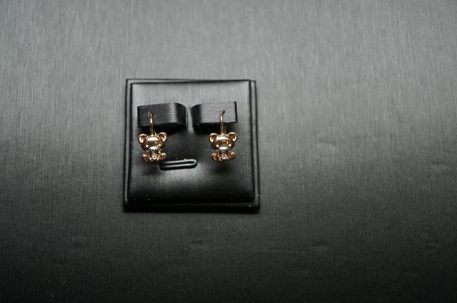 Draht Haken Ohrringe mit Bärenmotiv für Kinder, Zweifarbig Roségold-Plattiert15