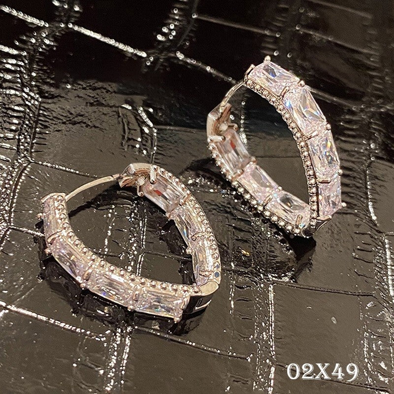 Luxus Damen Ohrringe für Frauen mit ZirkoniaIntarsien, geometrischem Schmuck0