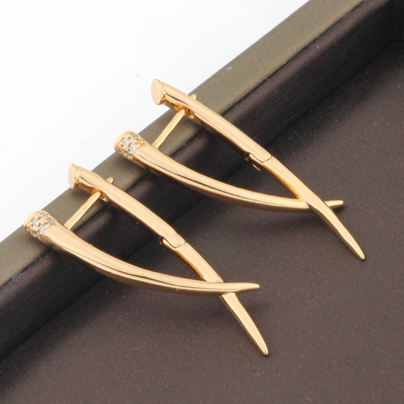 Damen Ohrringe Gold vergoldet gekreuzten Riemen, modische und trendige Ohrringe0