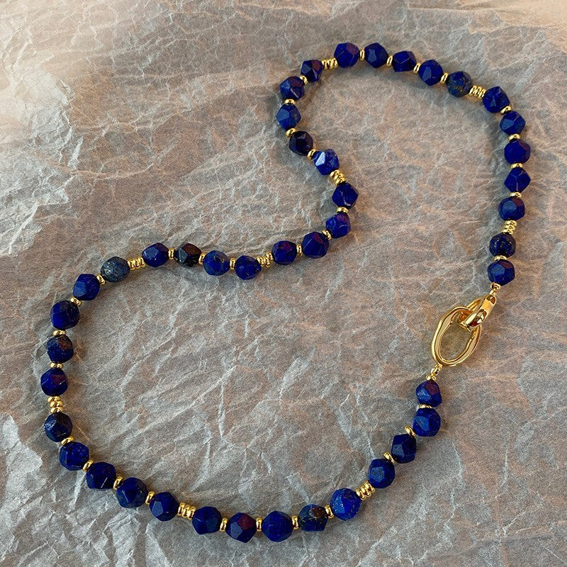 Halskette Lapislazuli für Damen aus facettierten, matten Lapislazuli-Perlen 42cm9