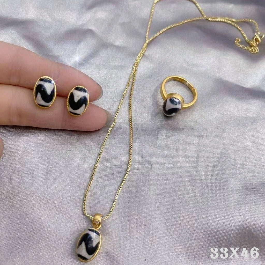 Tibetisches Silber DziPerlenSet, AchatHalskette, Ohrringe, Ring, Dreiteiliges0