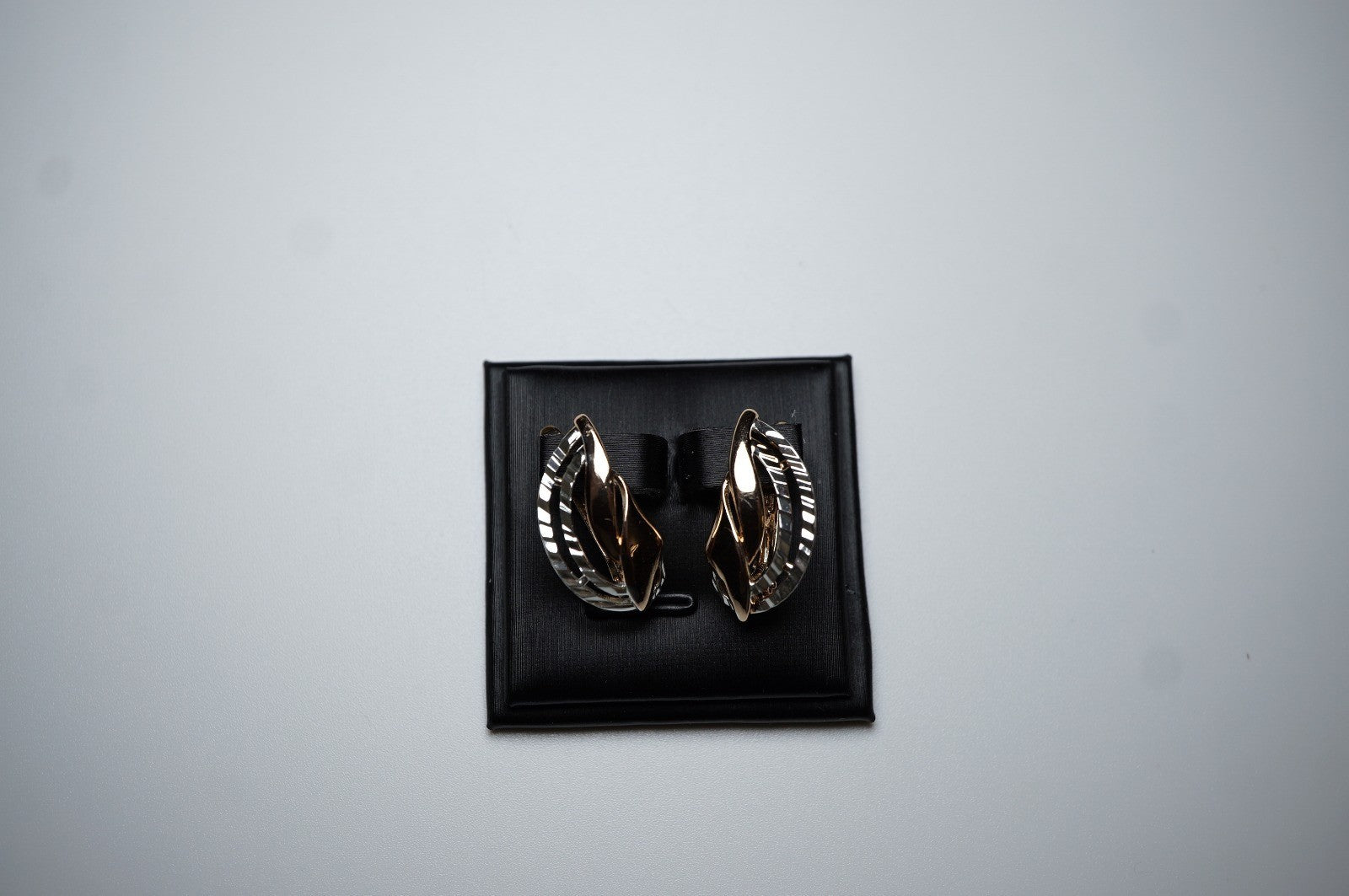 Damen Zweifarbige Ohrringein 585 Roségold ineinandergreifenden Bändern ,Schmuck13