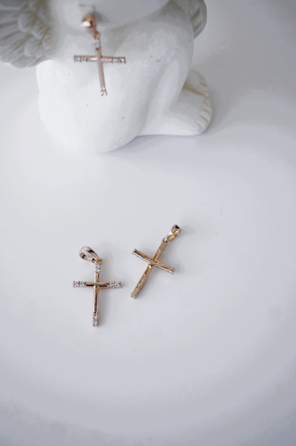 Damen Unisex Lateinischer Kreuz anhänger in 585 Roségold plattiert Modeschmuck7