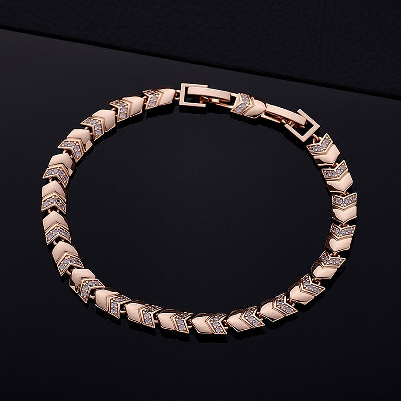 Trendsetzendes Armband ein kreatives, schlichtes Armband aus Kupfer und Zirkonia8