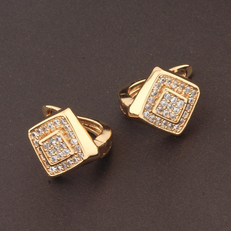 Trendige Damen ZirkonOhrringe, modischem minimalistischem Design in Diamantfor4