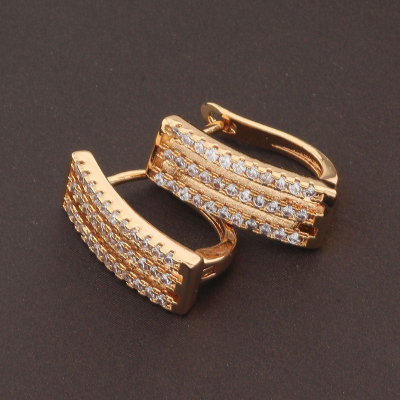 Modische Damen Ohrringe mikroeingelegtem Zirkon, leichtes LuxusNischendesign1