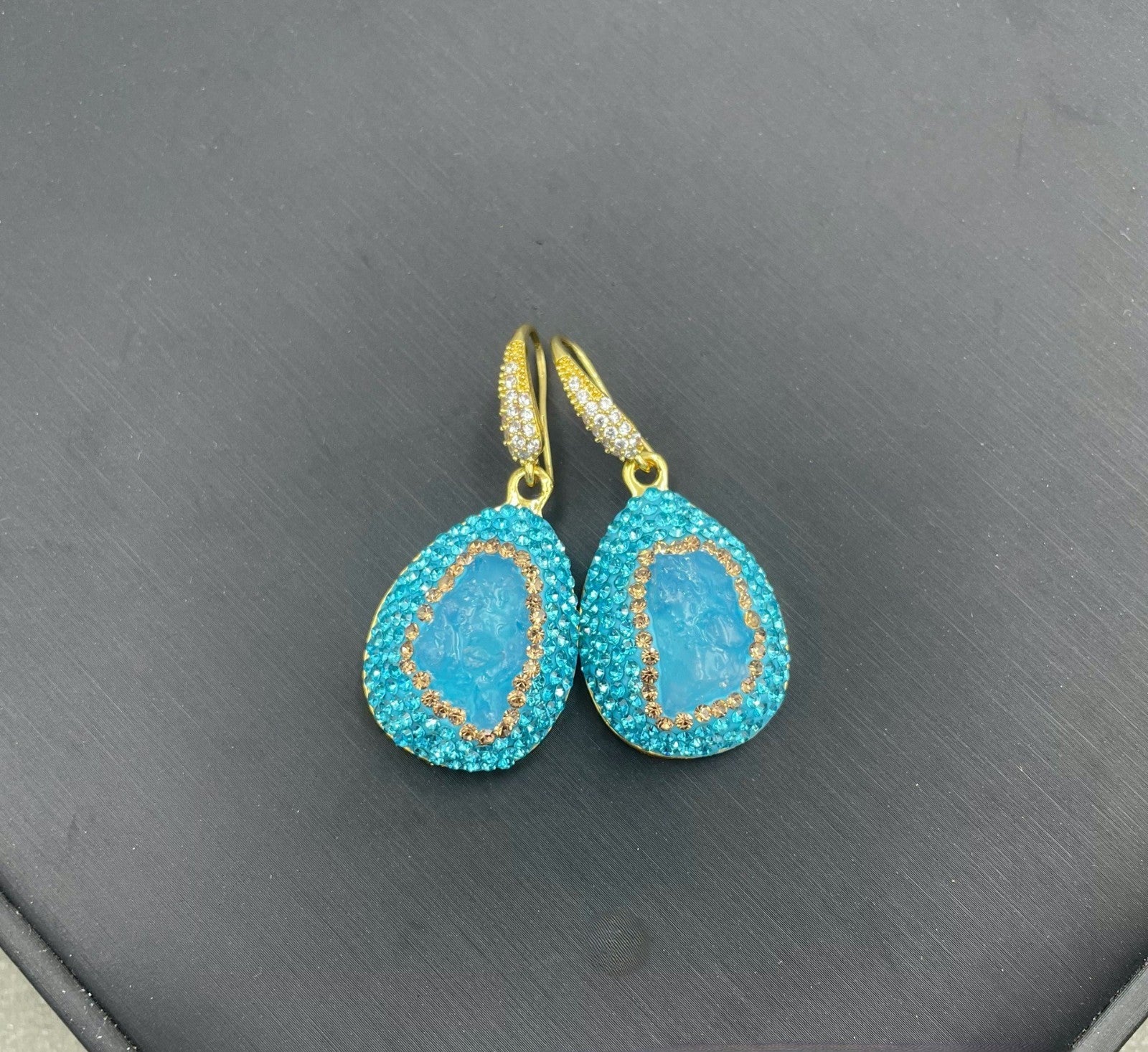 Set Natürlicher Edelstein Aquamarin Rohstein Set modische Persönlichkeit leichte1