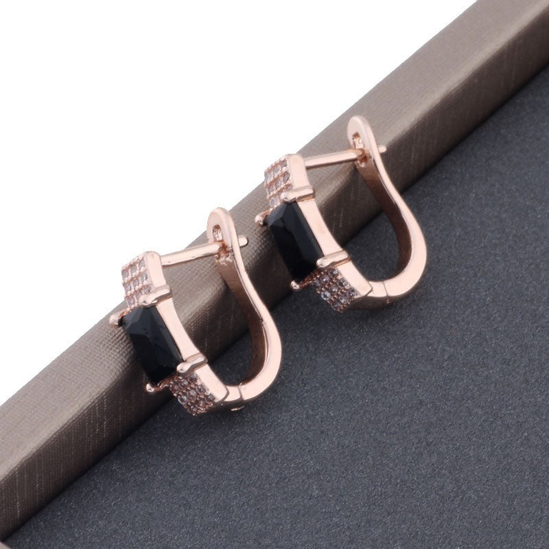 Luxus Damen Ohrringe vergoldet Gold schwarze rechteckige Zirkon Design2