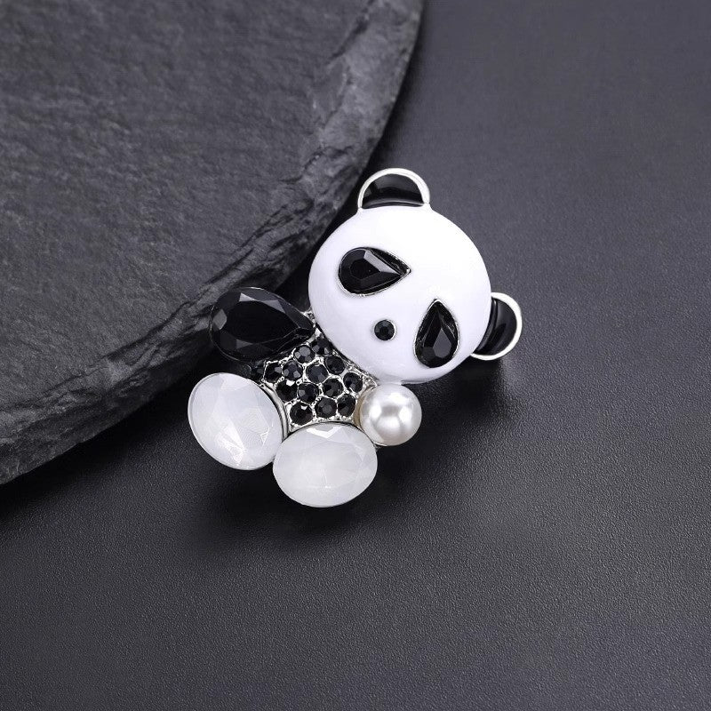 Niedliche bezaubernde Panda Brosche für Damen Hochwertig einzigartig exquisit4