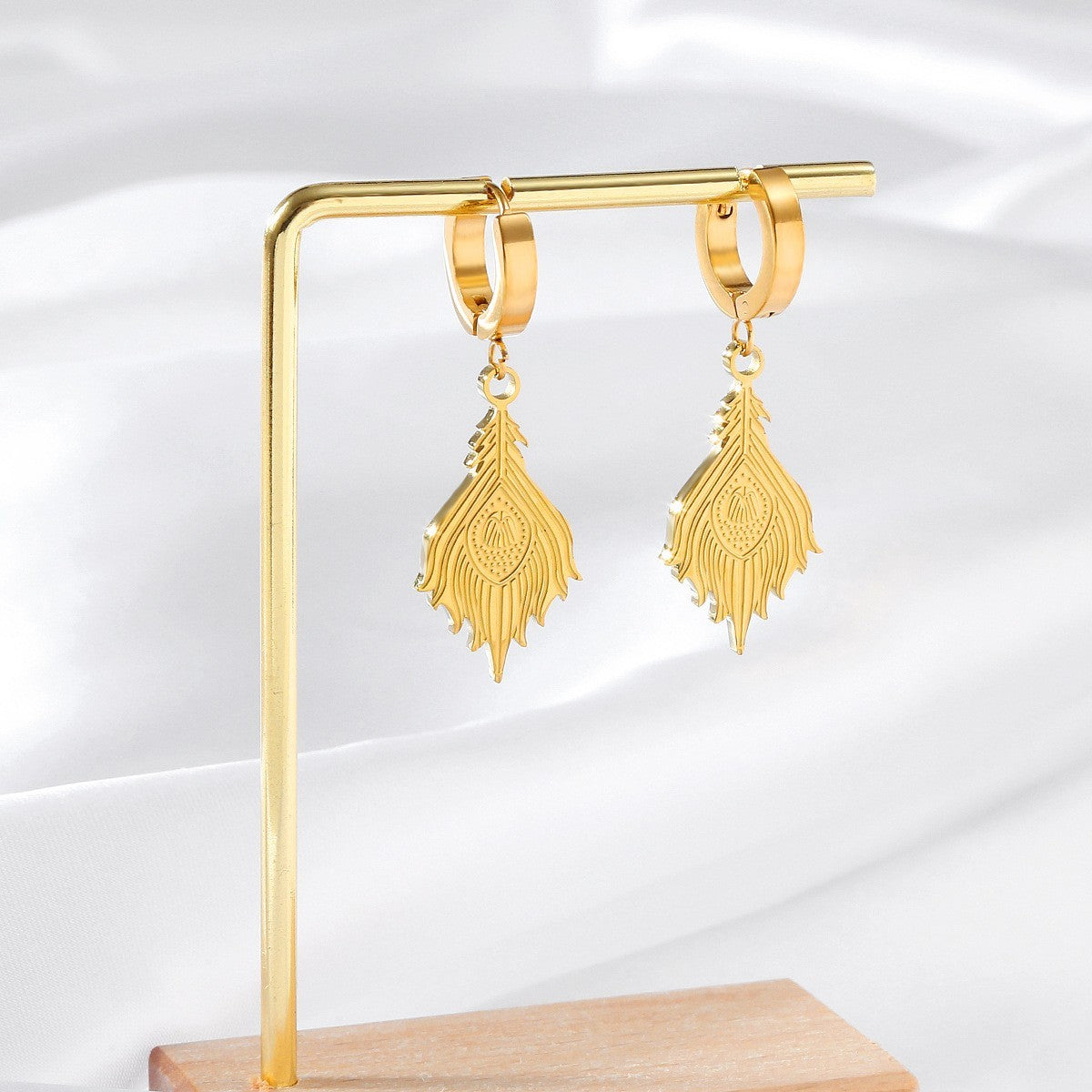 Damen Edelstahl Ohrringe Creole 18K Gold Phönixfeder lichtechte Ohrringe1