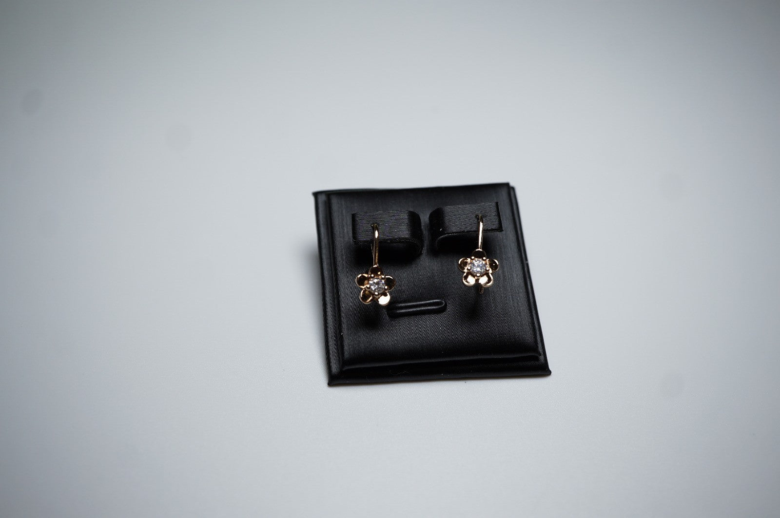 Zierliche Blumen Ohrringe für Mädchen und Frauen14K Rose Gold (vergoldet) Baumel11
