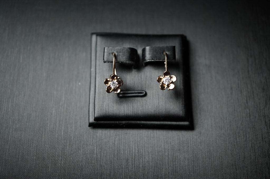 Zierliche Blumen Ohrringe für Mädchen und Frauen14K Rose Gold (vergoldet) Baumel2