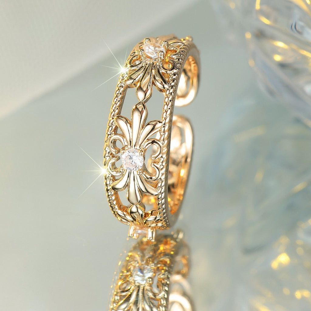 Damen Ring Imitations Gold weißer Diamant Zirkonia mit hohler Blütenknospe – sch4