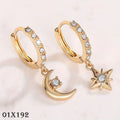 Luxus damen SternMondasymmetrische Gold Ohrringe strukturierte Temperament0