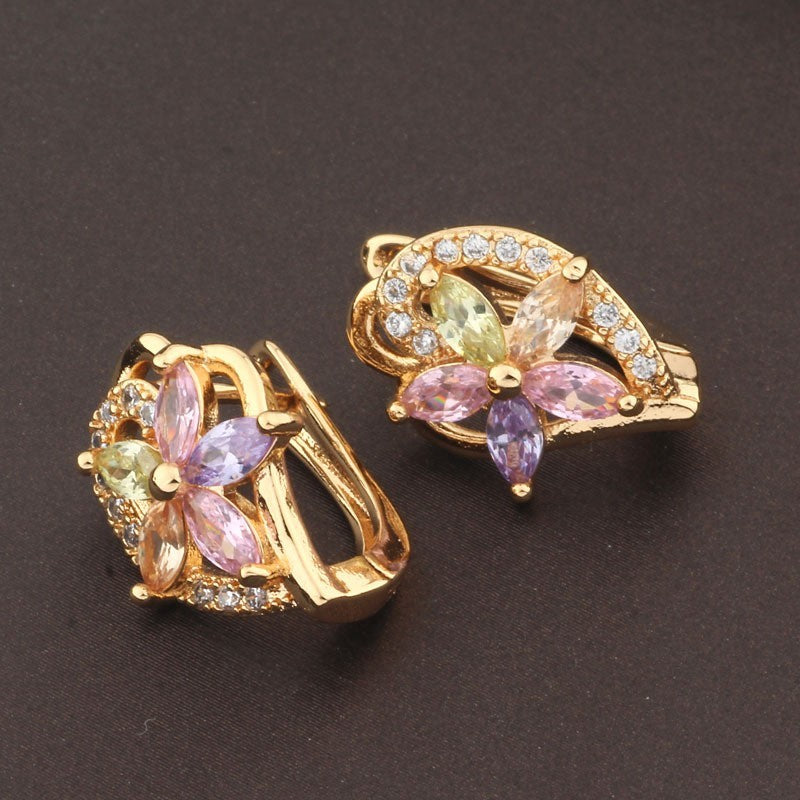 Luxus Damen Ohrringe Gold vergoldet Zirkonia in Blumenform elegante und leichte11