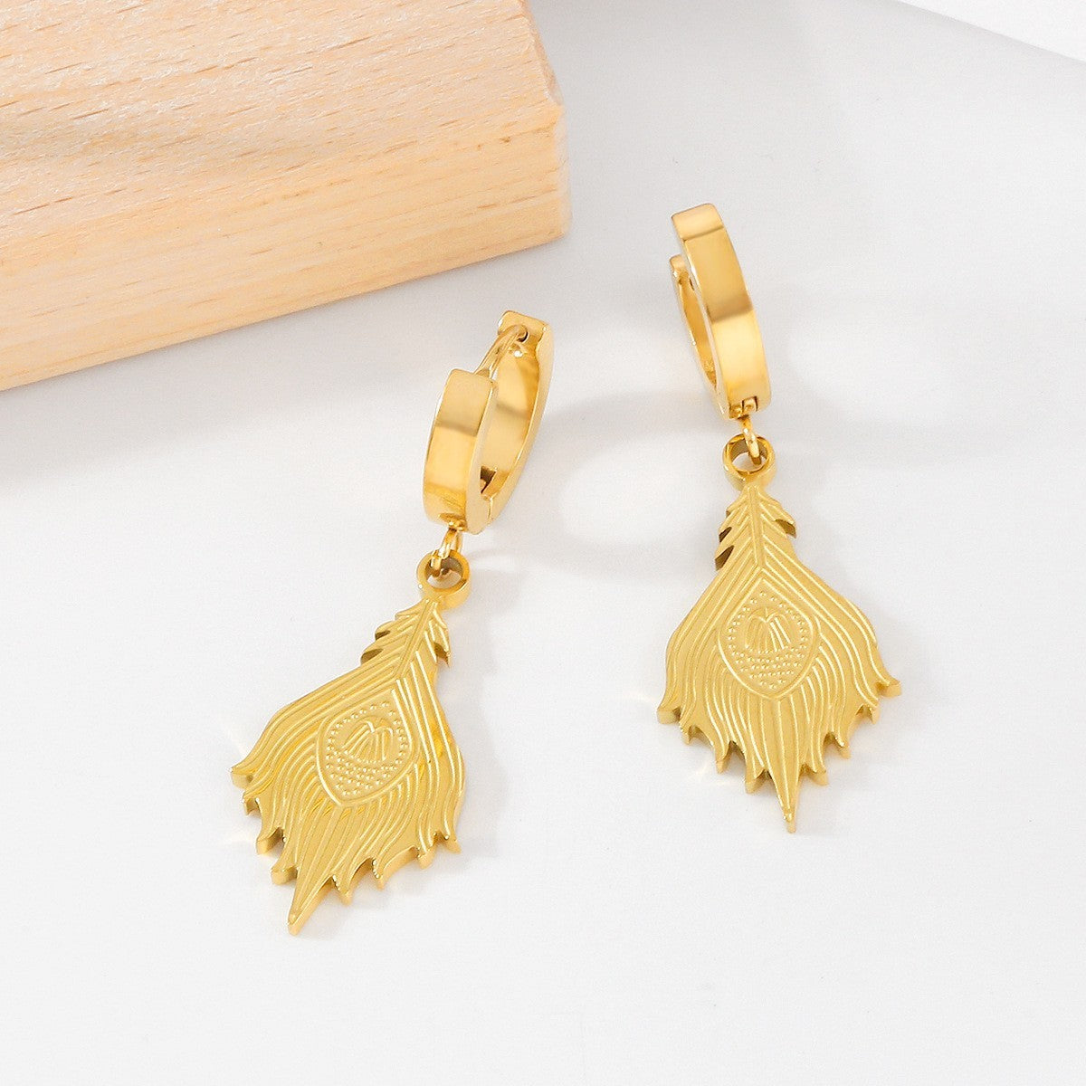 Damen Edelstahl Ohrringe Creole 18K Gold Phönixfeder lichtechte Ohrringe4