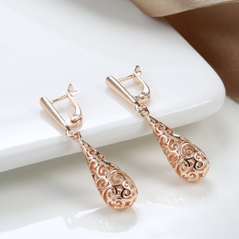 Luxus Damen Ohrringe 585RG Rose Gold Wassertropfen hohle Musterohrringe für Fra7