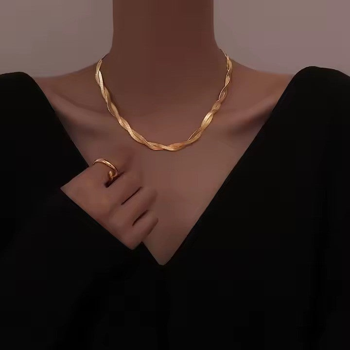 https://i.ebayimg.com/00/s/NzIwWDcyMA==/z/878AAeSwcz9ortIY/$_57.JPG