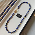 Halskette Lapislazuli für Damen aus facettierten, matten Lapislazuli-Perlen 42cm0