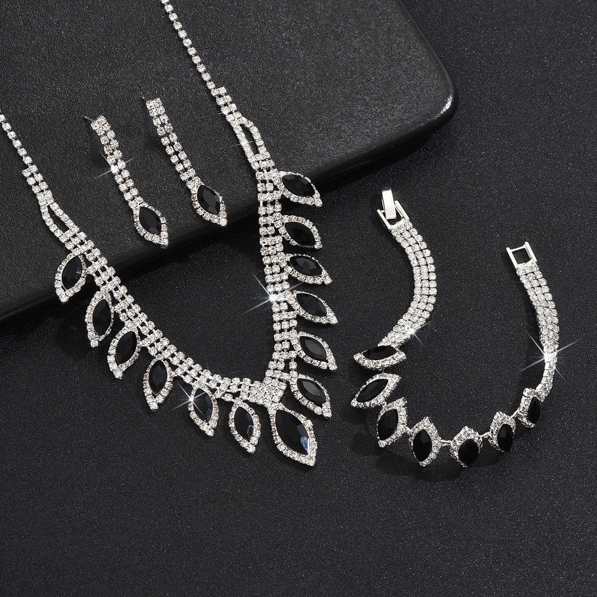 https://i.ebayimg.com/00/s/MTIwMFgxMjAw/z/9TQAAeSwCBdpY8J0/$_57.JPG