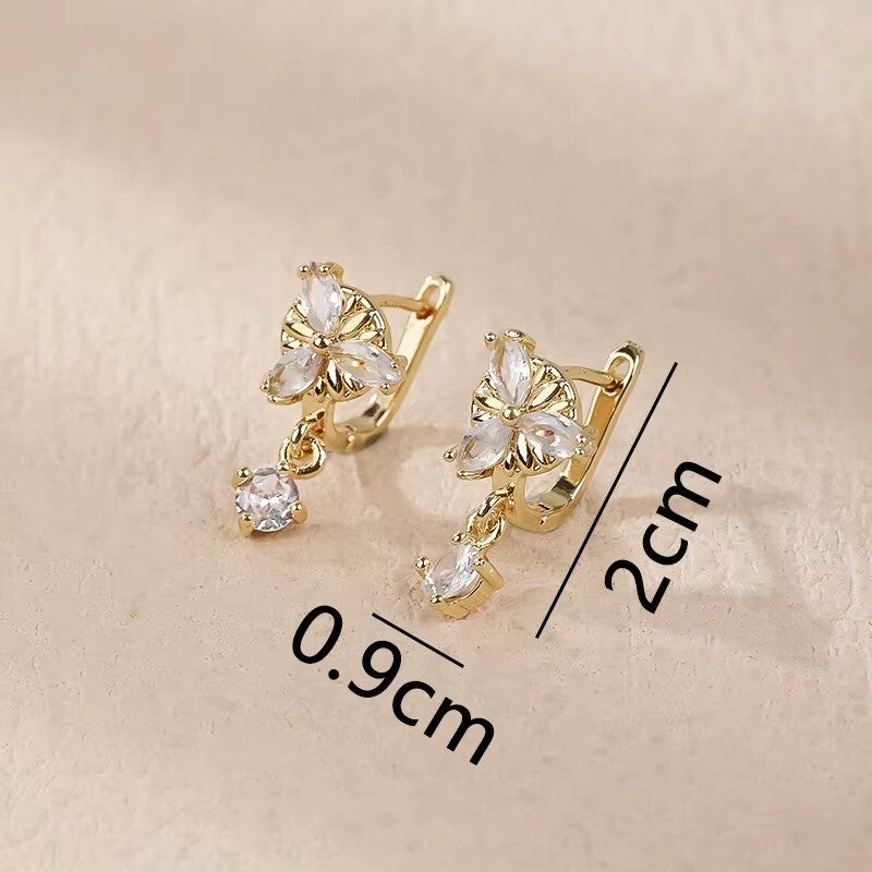 Luxus Damen Frauen Huggies Creolen Ohrringe Weiß Zirkonia 18Karat Gold vergoldet2