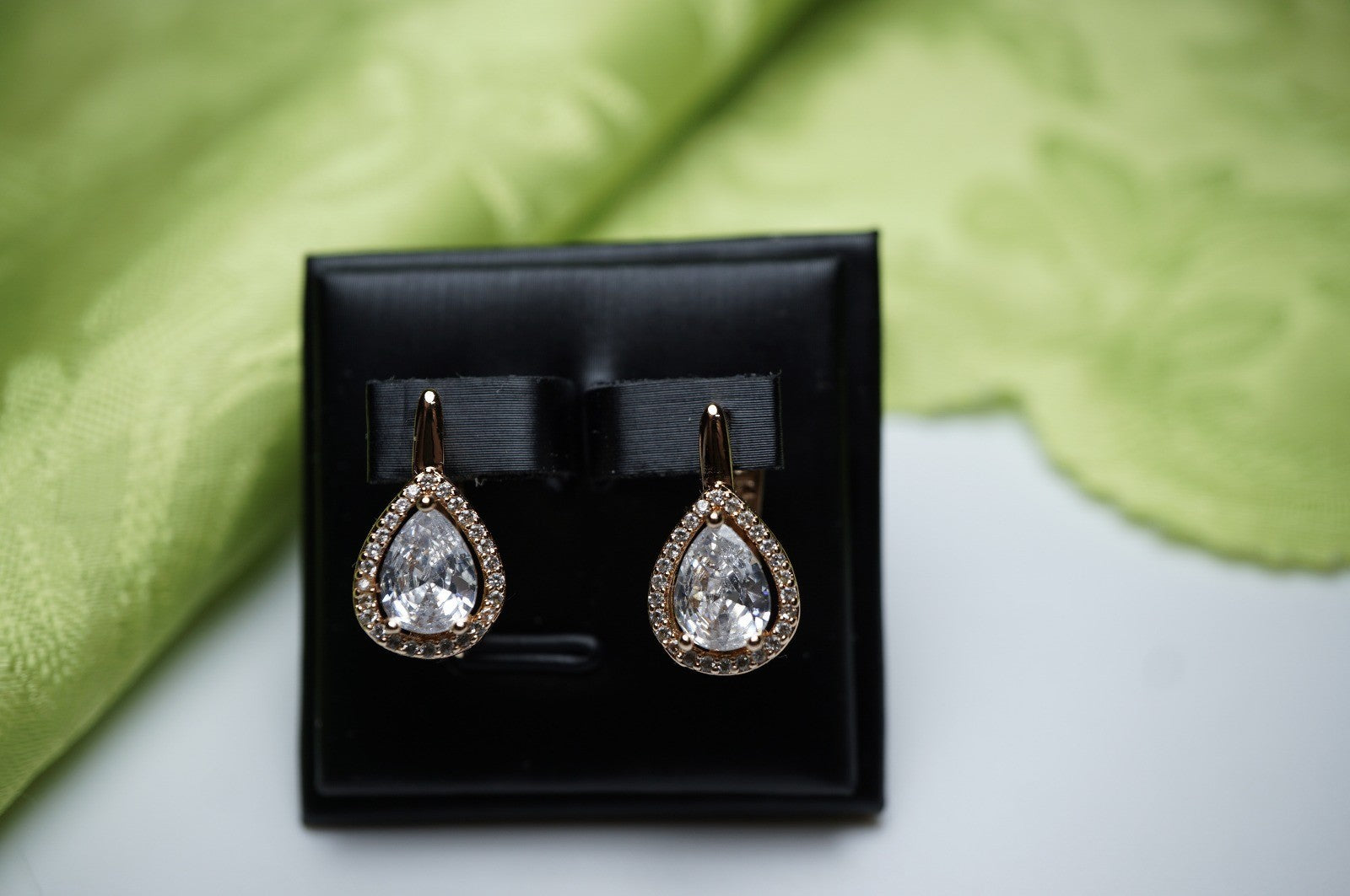 Damen Große Halo-Ohrringe tropfenförmigem Zirkon-Stein aus Roségold (vergoldet)0