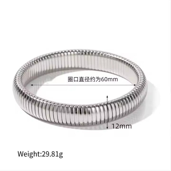 https://i.ebayimg.com/00/s/NzIwWDcyMA==/z/aWUAAOSwwzVn~Ptf/$_57.JPG