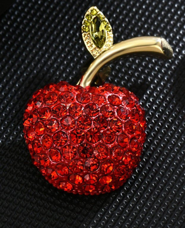 Niedliche Rot Apfel-Brosche, luxuriöser Damenschmuck, blickdichte Brosche9