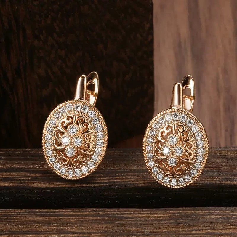 Luxus Damen Ohrringe Rosegold, vergoldet, mit simulierten Diamanten, Oval Forme4
