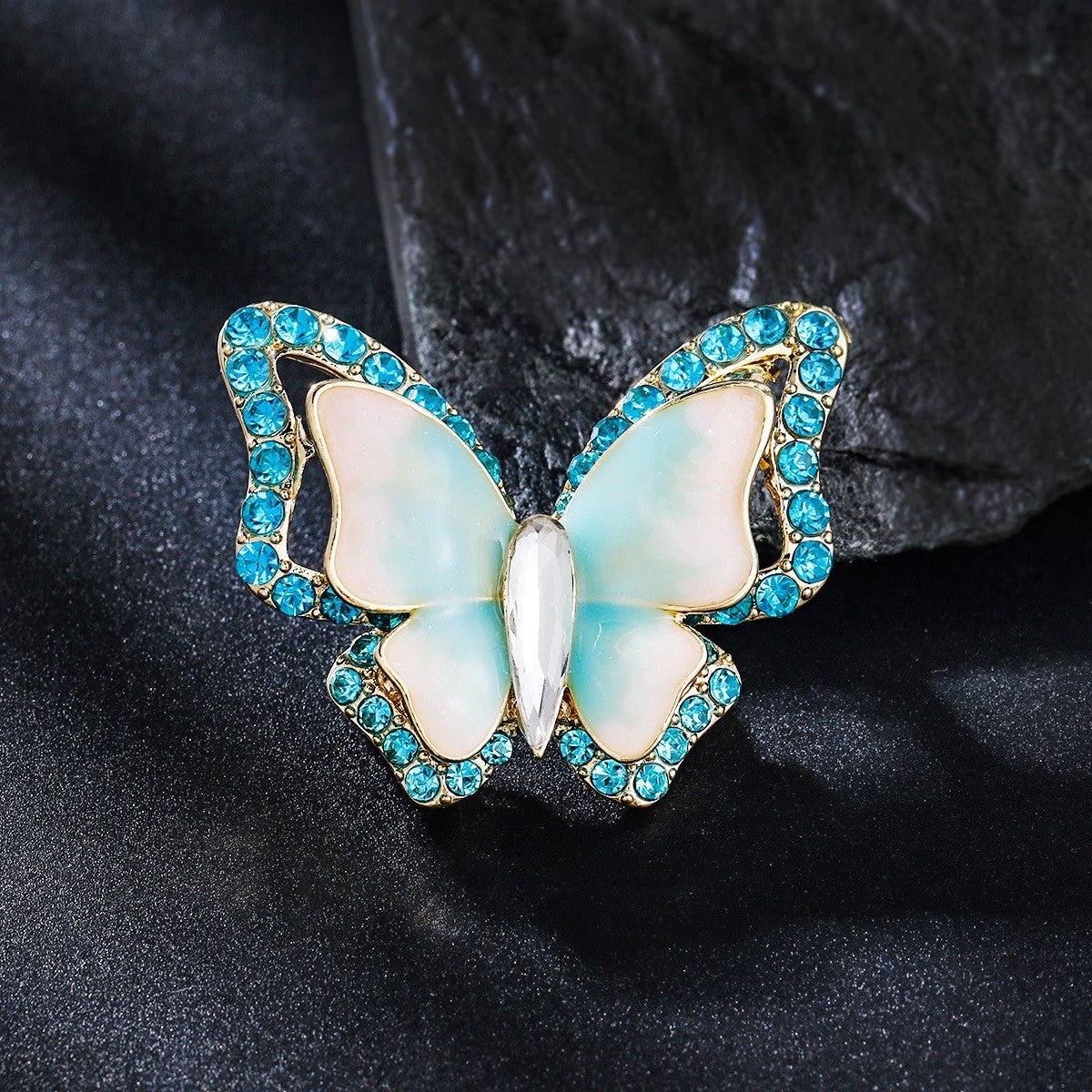 Elegante Damen Schmetterlings Brosche modisches und vielseitiges Accessoire Blau