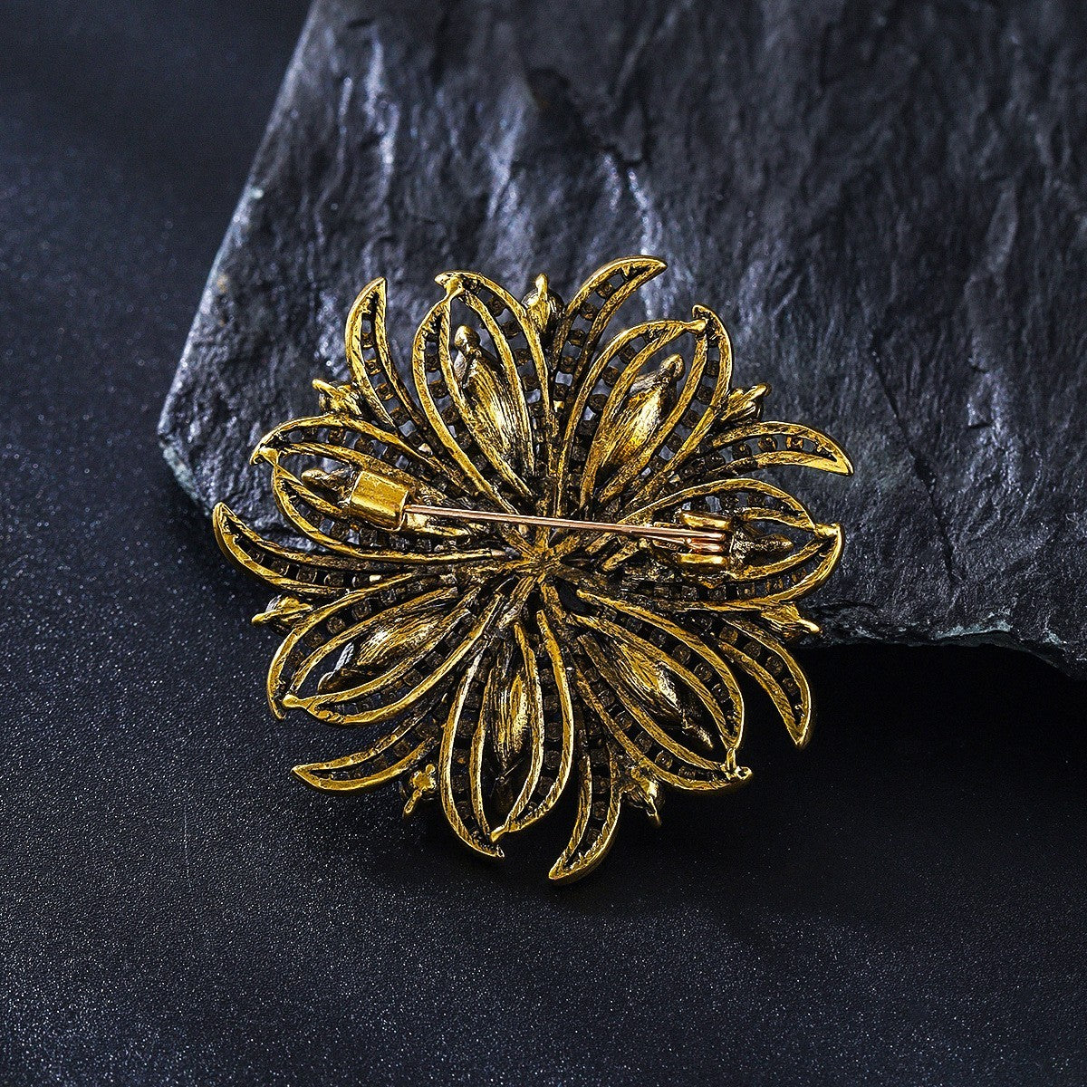 Kristallglas Blumen Damen Brosche High-End-Temperament Luxus Anzugjacke Brosche