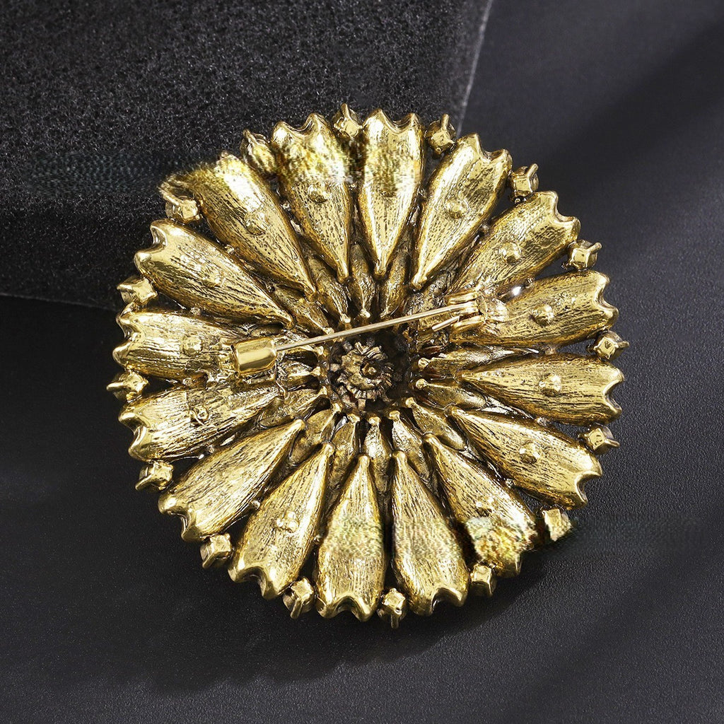 Damen Sonnenblumen Brosche, Damenbekleidungsdekoration mit Strasssteinen besetzt